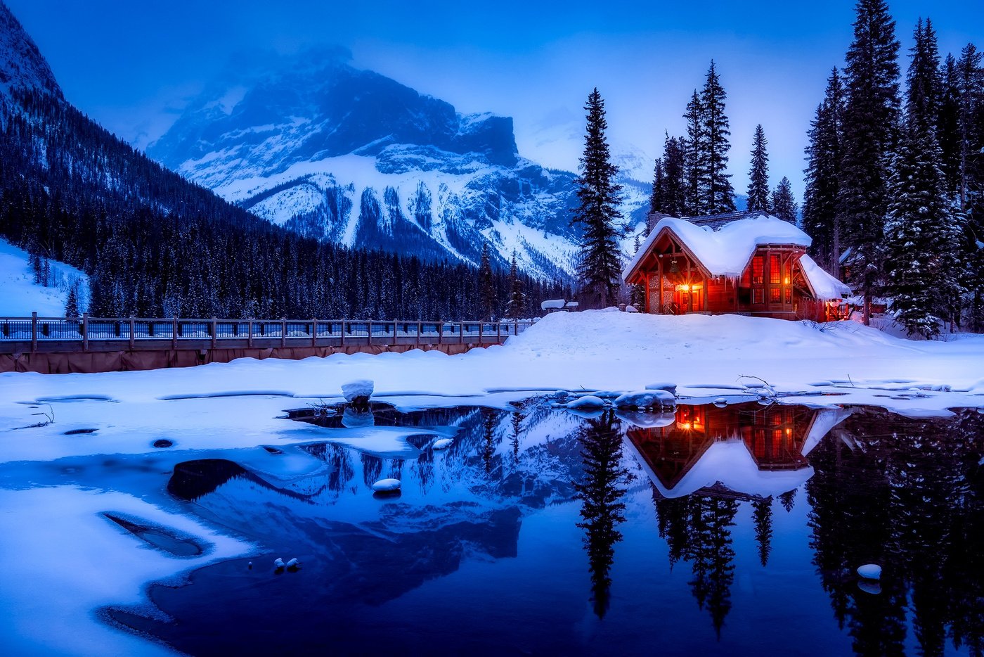 Cabin in the Snowy Mountains